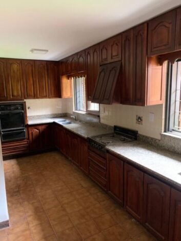 IMPORTANTE CASA EN VENTA B° TRES CERRITOS LAS MARGARITAS