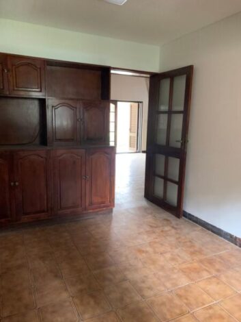 IMPORTANTE CASA EN VENTA B° TRES CERRITOS LAS MARGARITAS