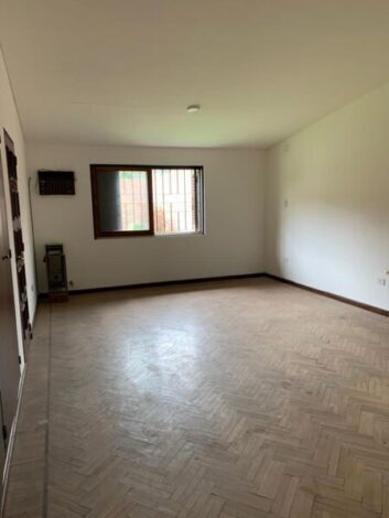 IMPORTANTE CASA EN VENTA B° TRES CERRITOS LAS MARGARITAS